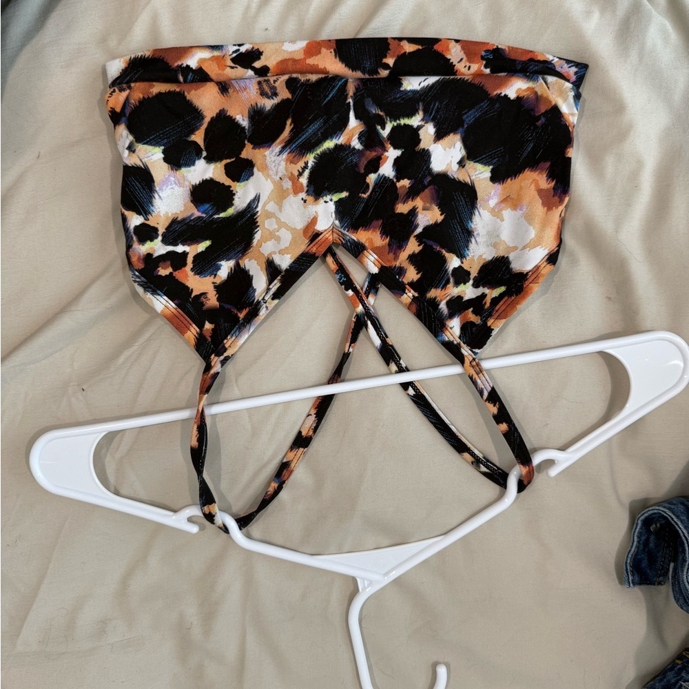 Leopard Print Women's Sports Bra